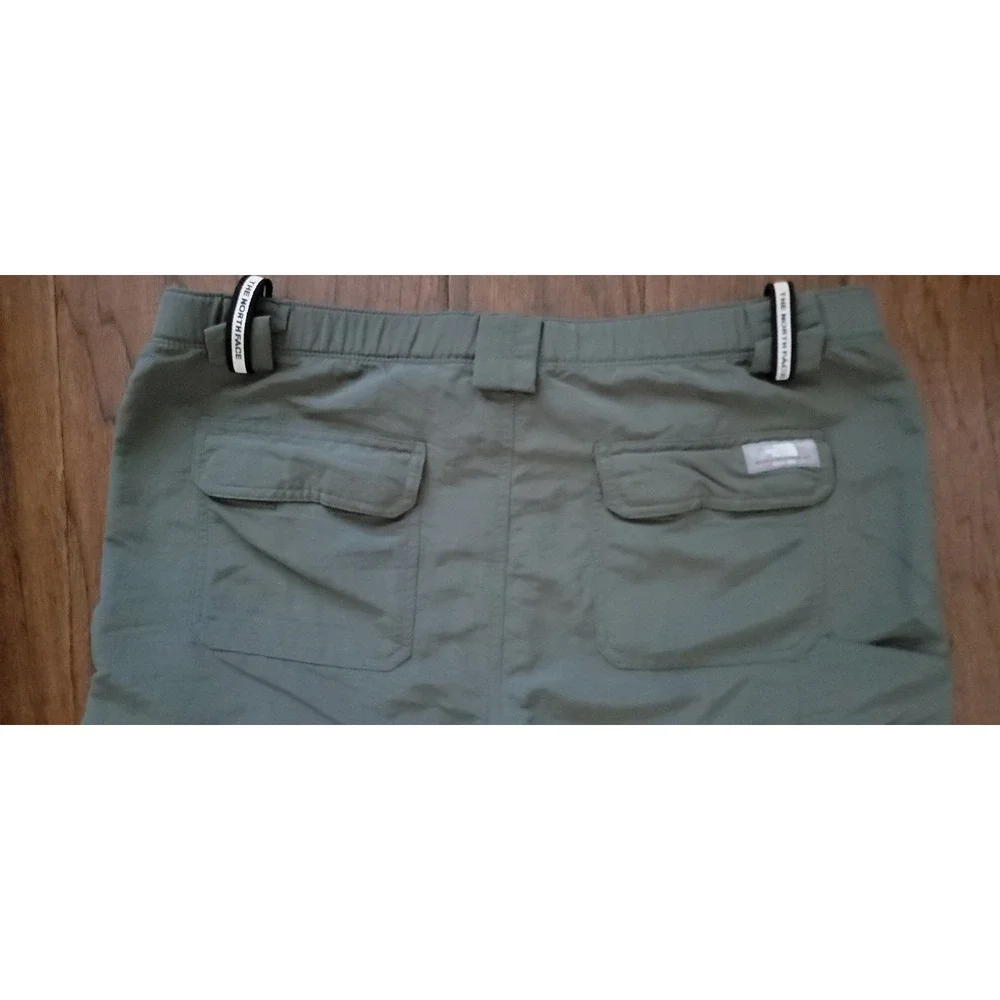 The North Face Forest Green‎ Convertible Nylon Cargo Hiking Pants Sz 35x32